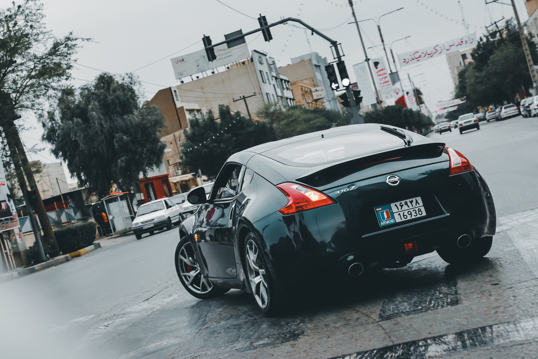 Nissan 370Z rear end with exhaust tips